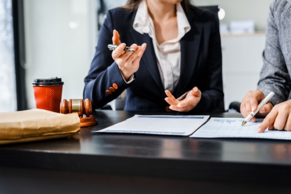 Associations de défense : un agrément sous conditions